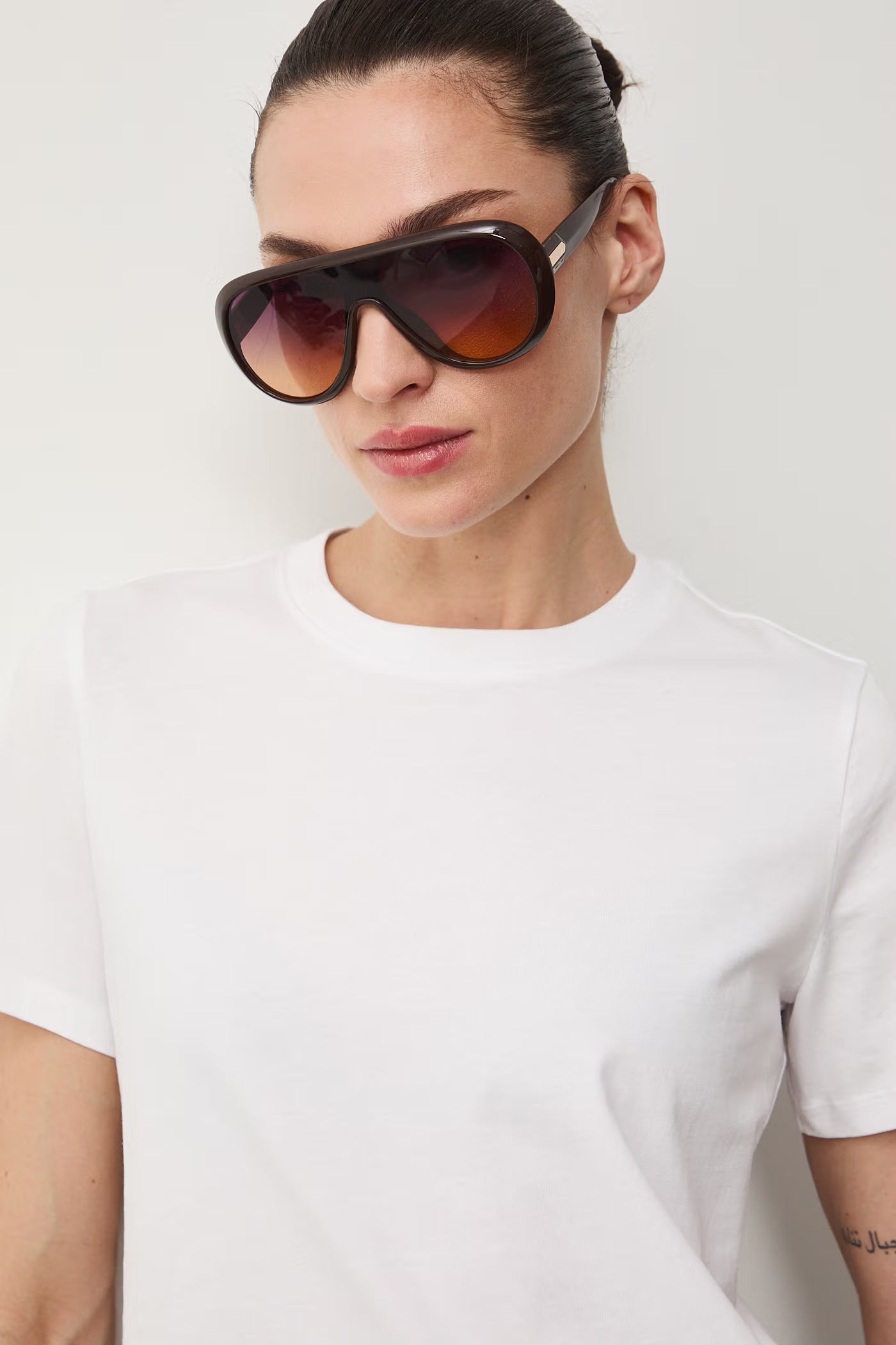 Дамска памучна бяла тениска 100% памук