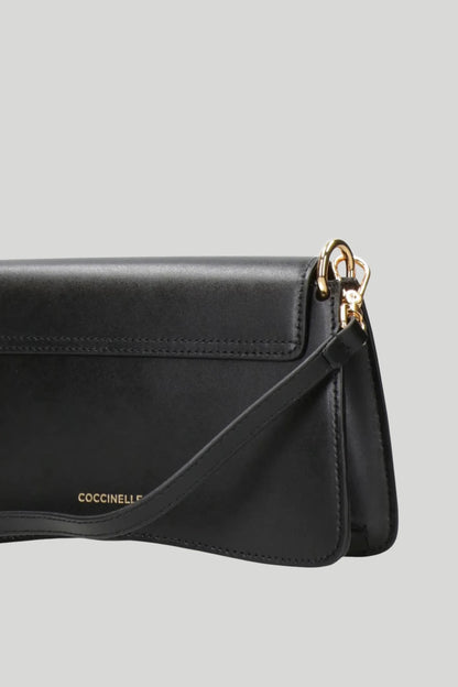 Дамска кожена чанта през рамо Coccinelle C-ME Calf & Marble, черна Coccinelle Roberto Fashion Store Bag E5U4G270101-001-TU One Size