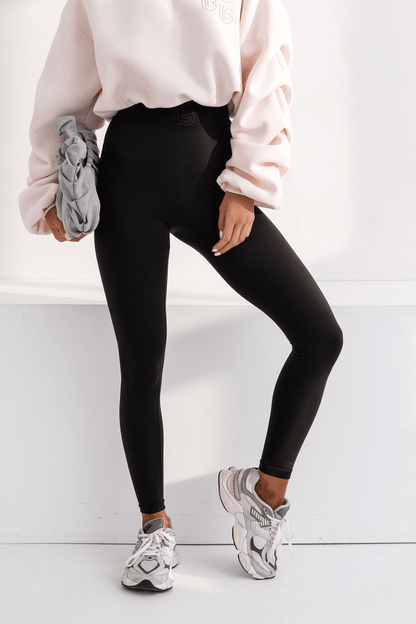 Дамски моделиращ клин AVI с висока талия – Класическо черно с елегантна бродерия LaBalancia Roberto Fashion Store Shirt 5907378518999 XS