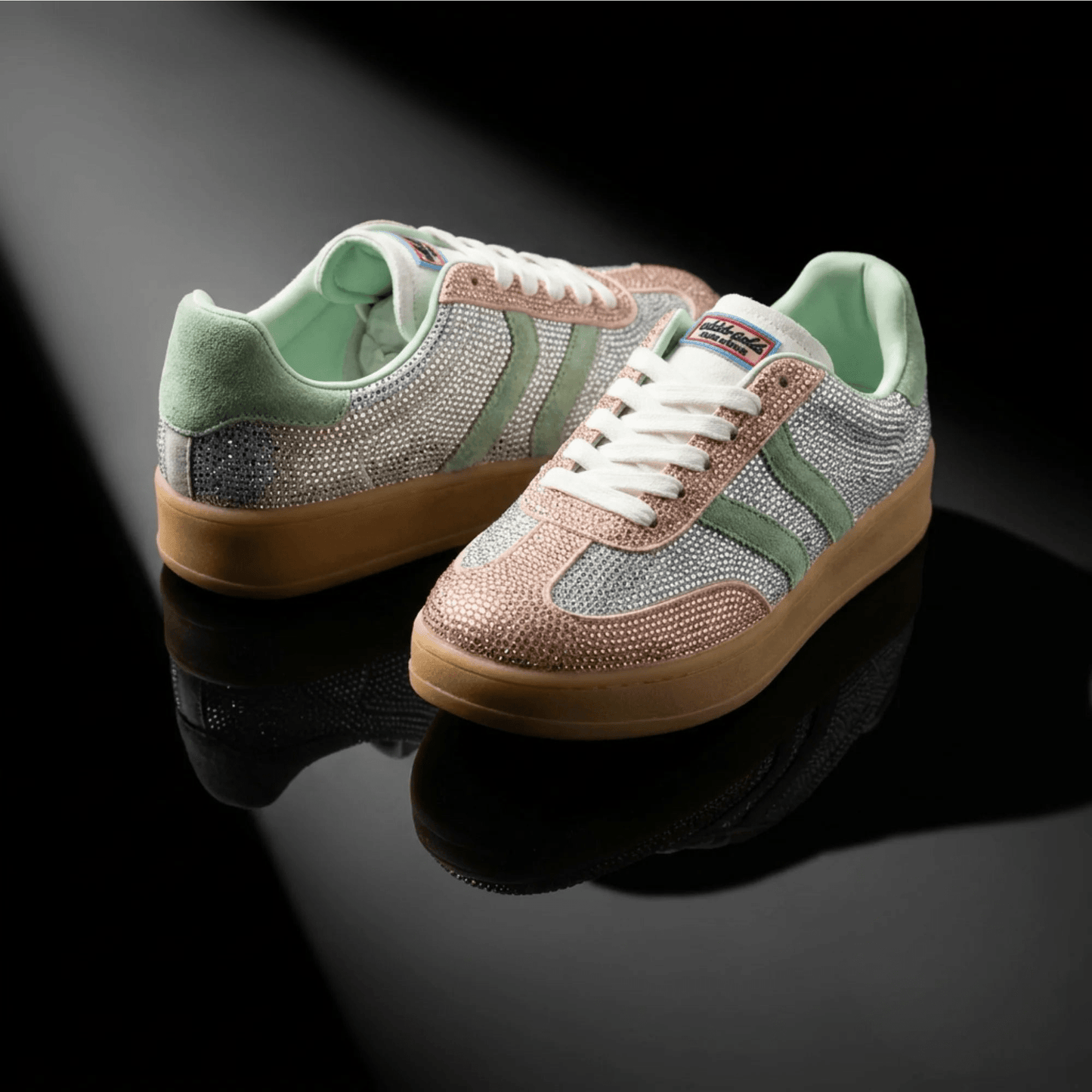 Дамски Сникърси "Champagne" с Кристали и Подметка в Телесен Цвят Gold&Gold Roberto Fashion Store Sneakers GNG2603GB1048CPGN-36 36