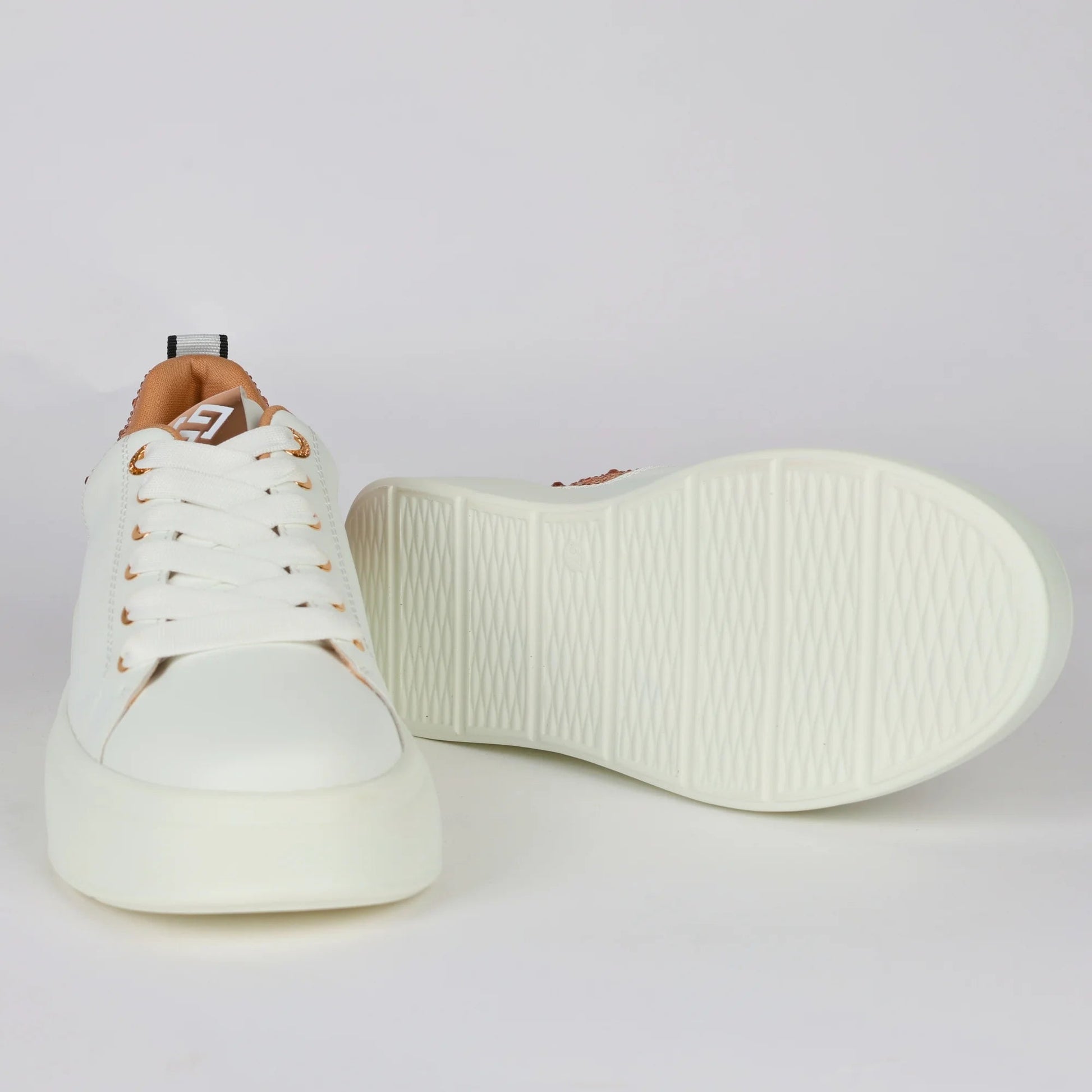 Дамски Сникърси с камъни, Бял Gold&Gold Roberto Fashion Store Sneakers GNG1012SNKWHISTO36 36