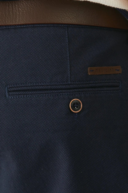 Мъжки къси панталони за всякакви поводи в тъмносин цвят Medicine Roberto Fashion Store Jeans RS25SZM070-59A-S S